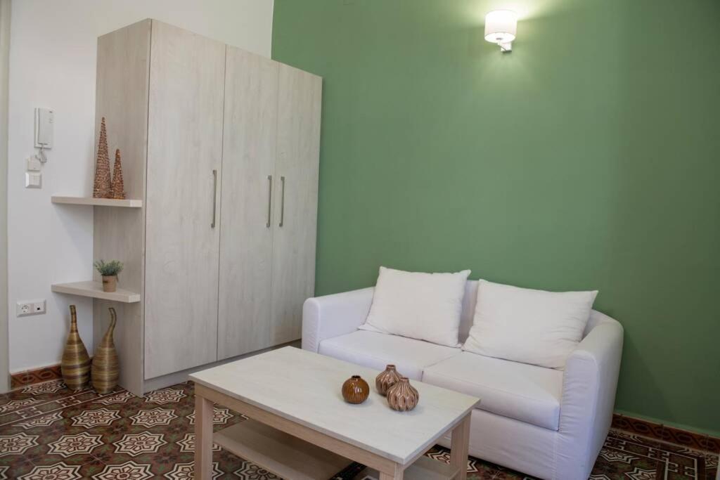 The Little Big Apartment In The Heart Of Heraklion Exterior photo