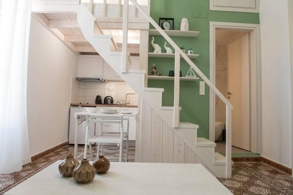 The Little Big Apartment In The Heart Of Heraklion Exterior photo