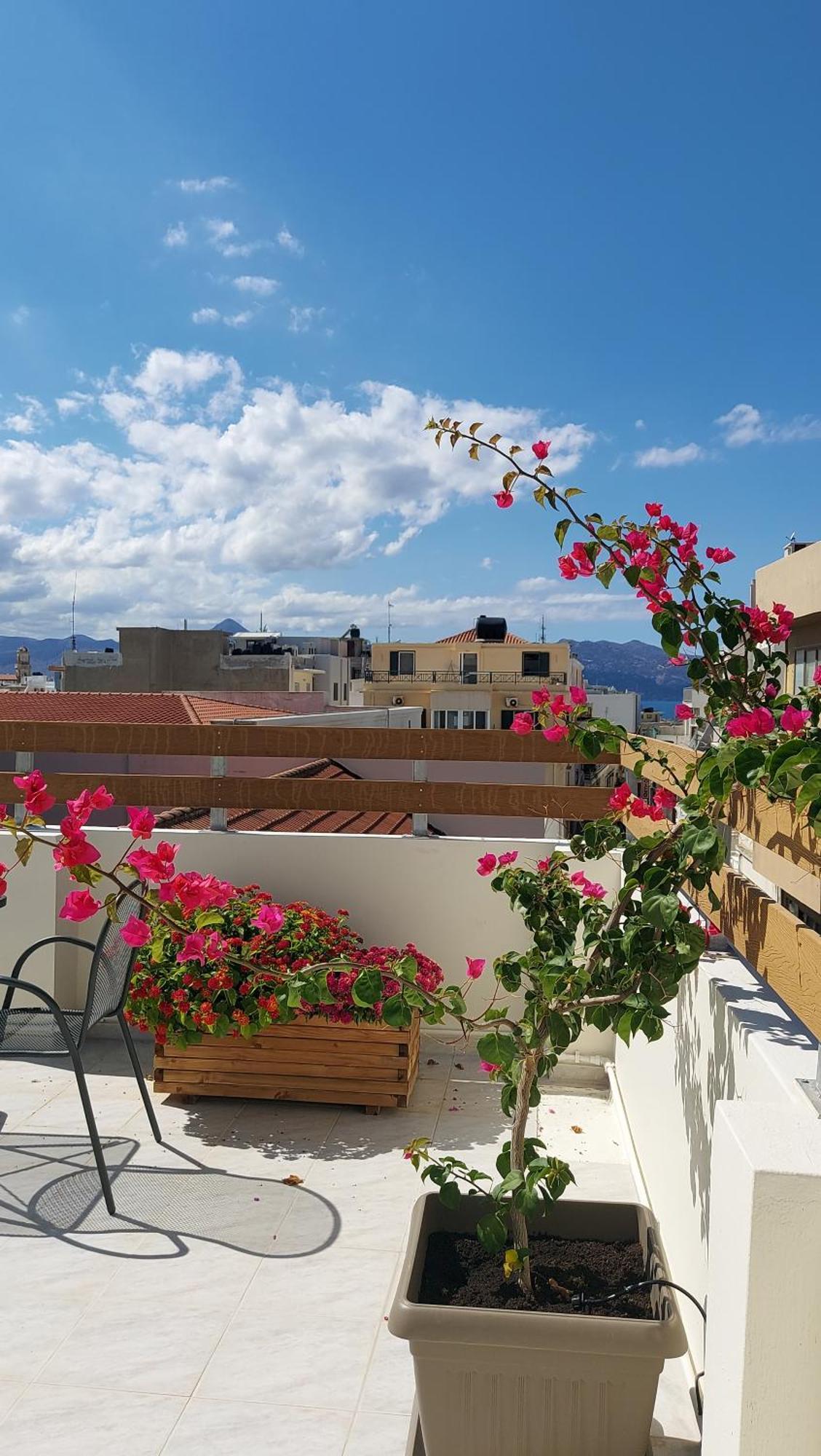 The Little Big Apartment In The Heart Of Heraklion Exterior photo